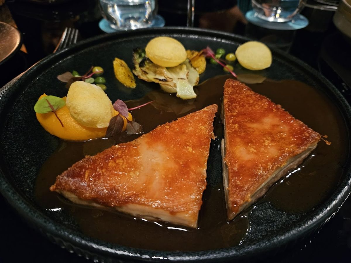 Amara Restaurant — photo 11 of 12