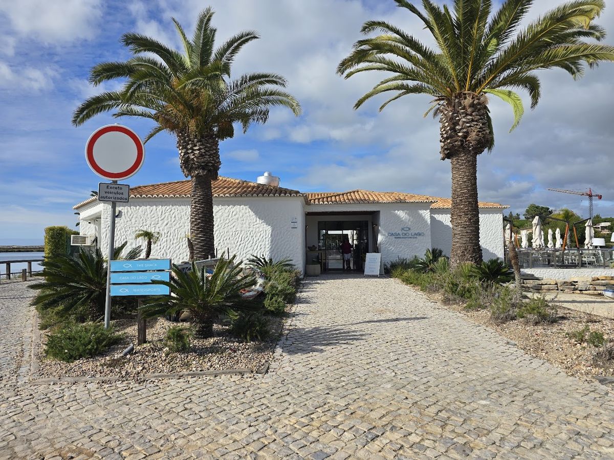 Casa do Lago — photo 8 of 12