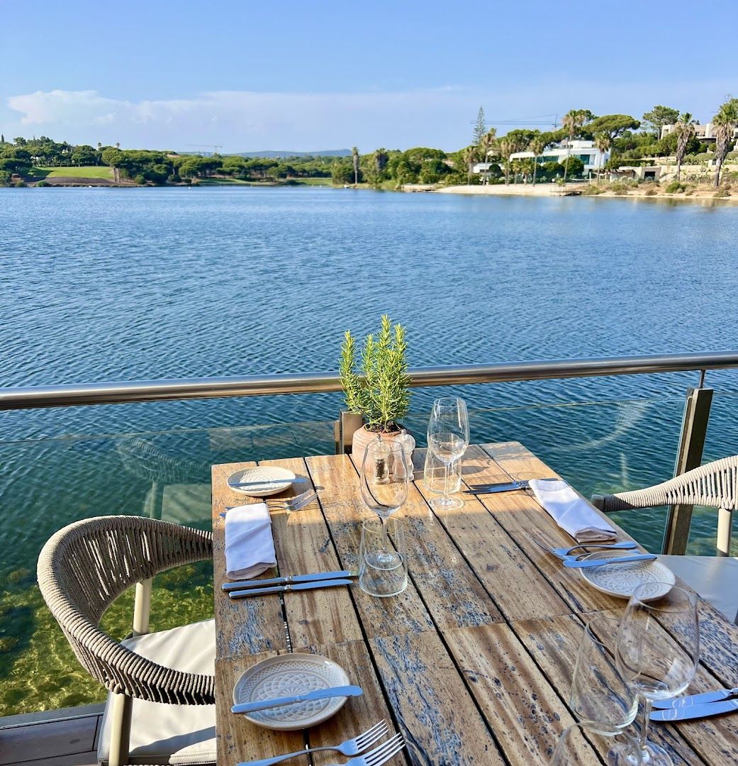 Casa do Lago — photo 10 of 12