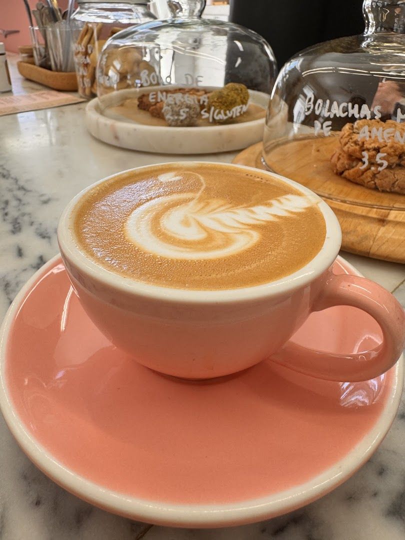 Coffee & Waves — photo 4 of 12