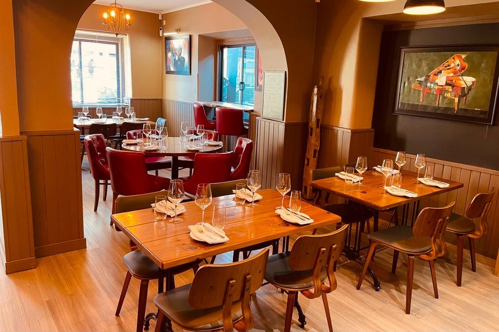 Dona Steakhouse — photo 10 of 12