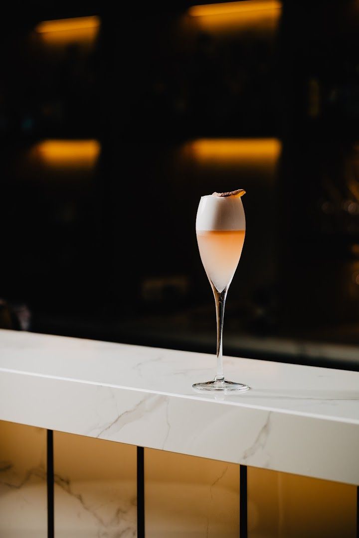 Grand Bar & Lounge — photo 11 of 12