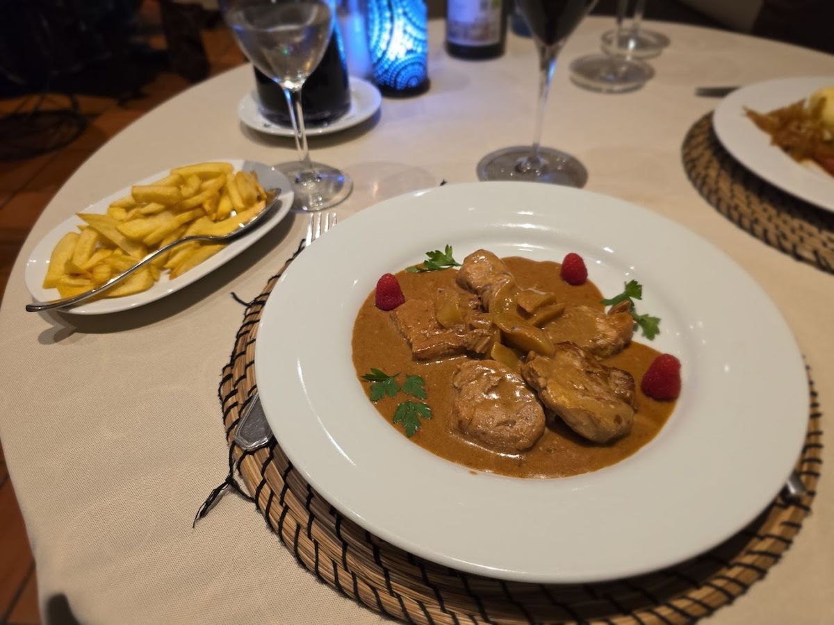 Green Valley Restaurant — photo 4 of 12
