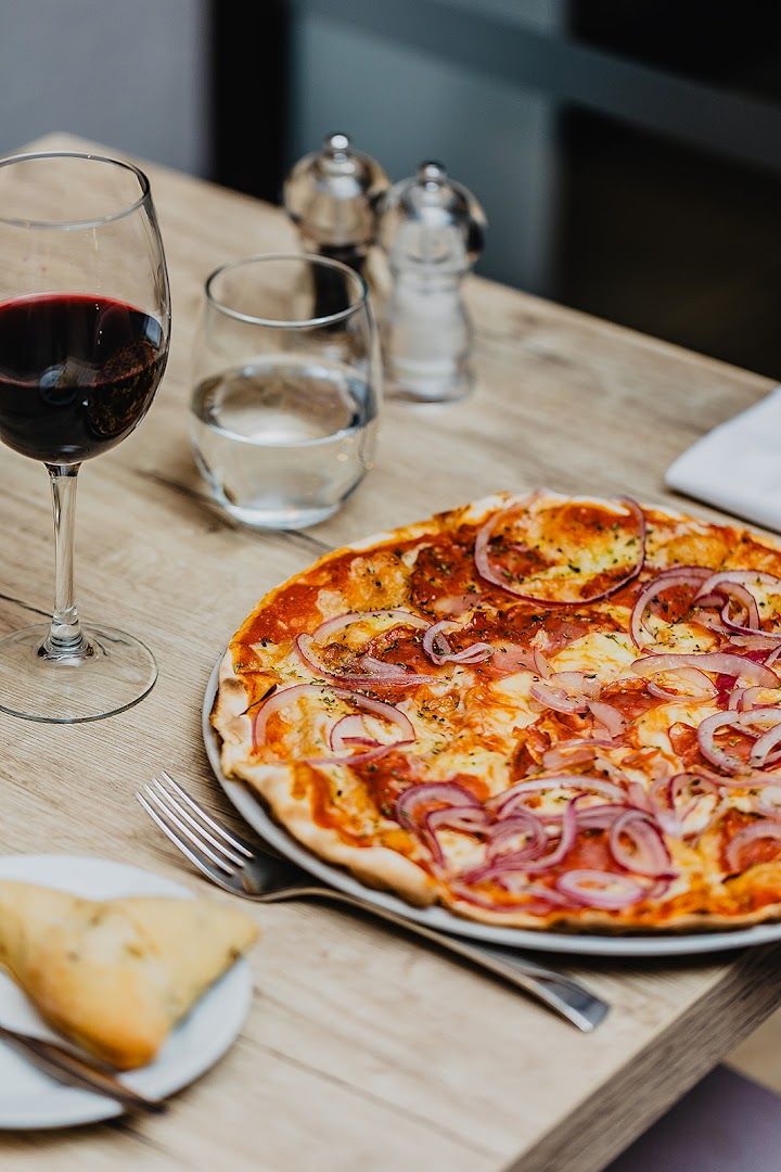 il Vero Italian Kitchen & Bar — photo 3 of 12