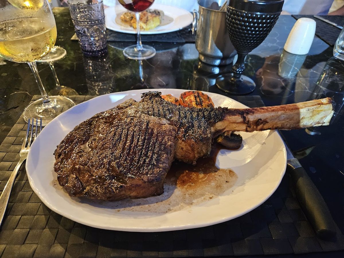 Monica's Restaurant — photo 3 of 12