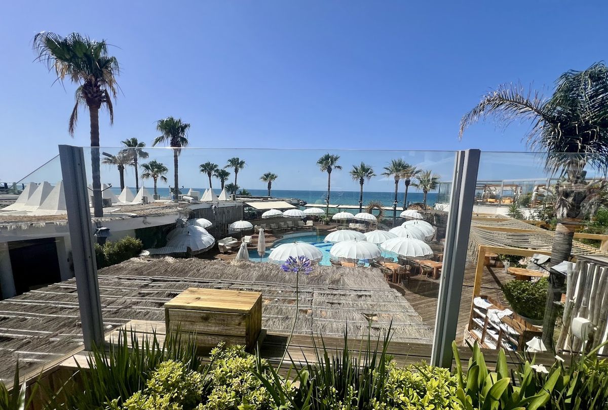 Parrilla Beach Club — photo 12 of 12