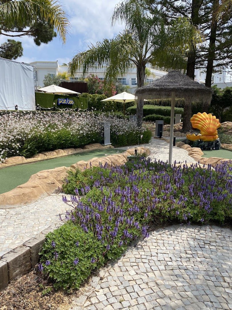 ParTee Mini Golf Bar — photo 12 of 12