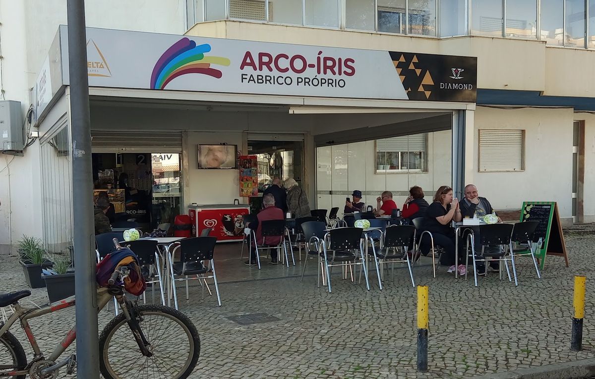 Pastelaria Arco-Iris — photo 5 of 12