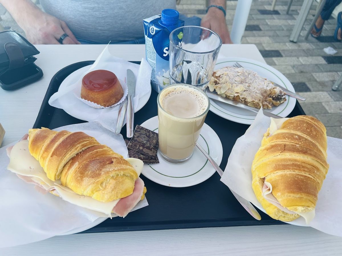 Pastelaria Beira Mar — photo 5 of 12