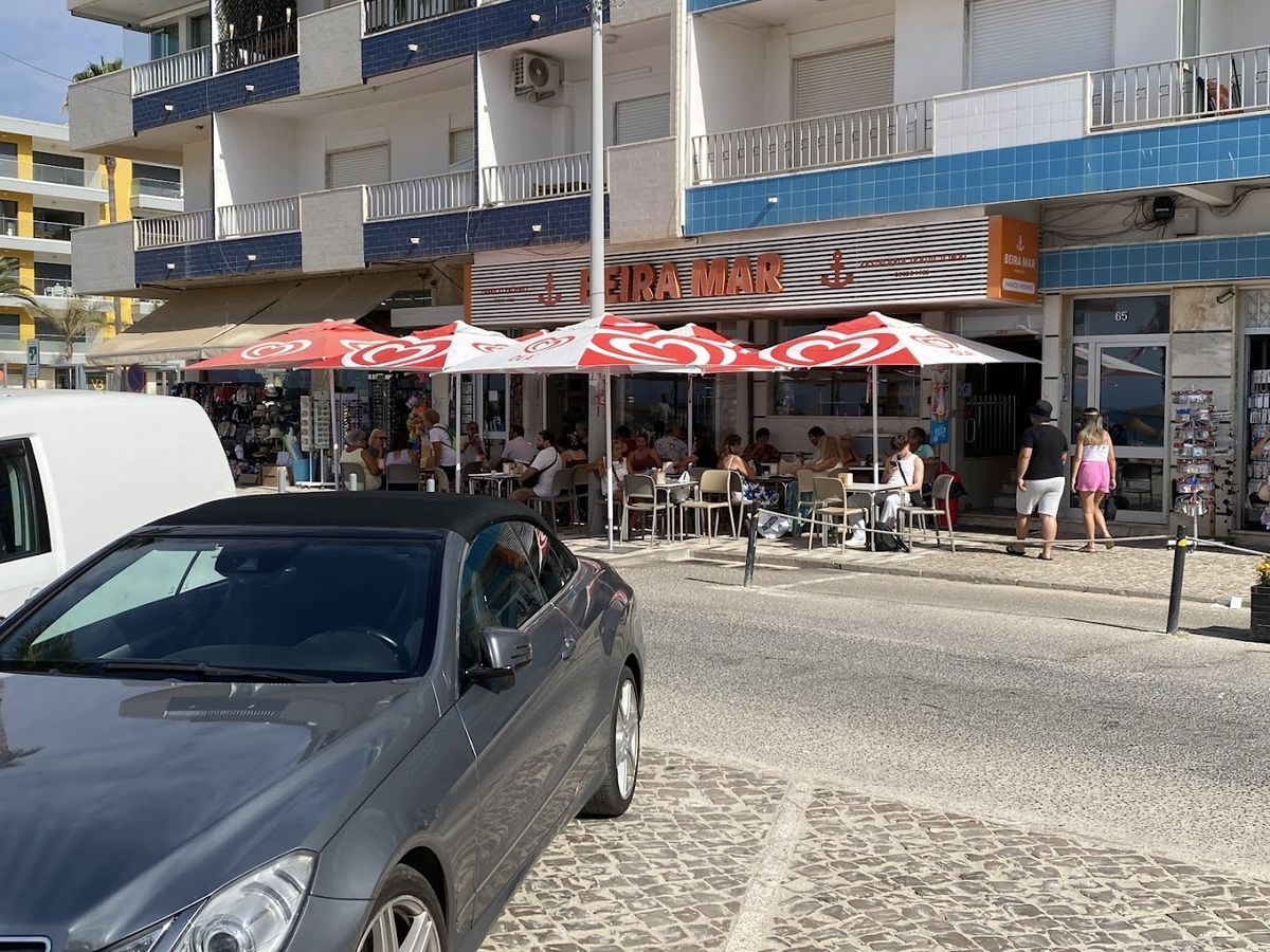 Pastelaria Beira Mar — photo 9 of 12