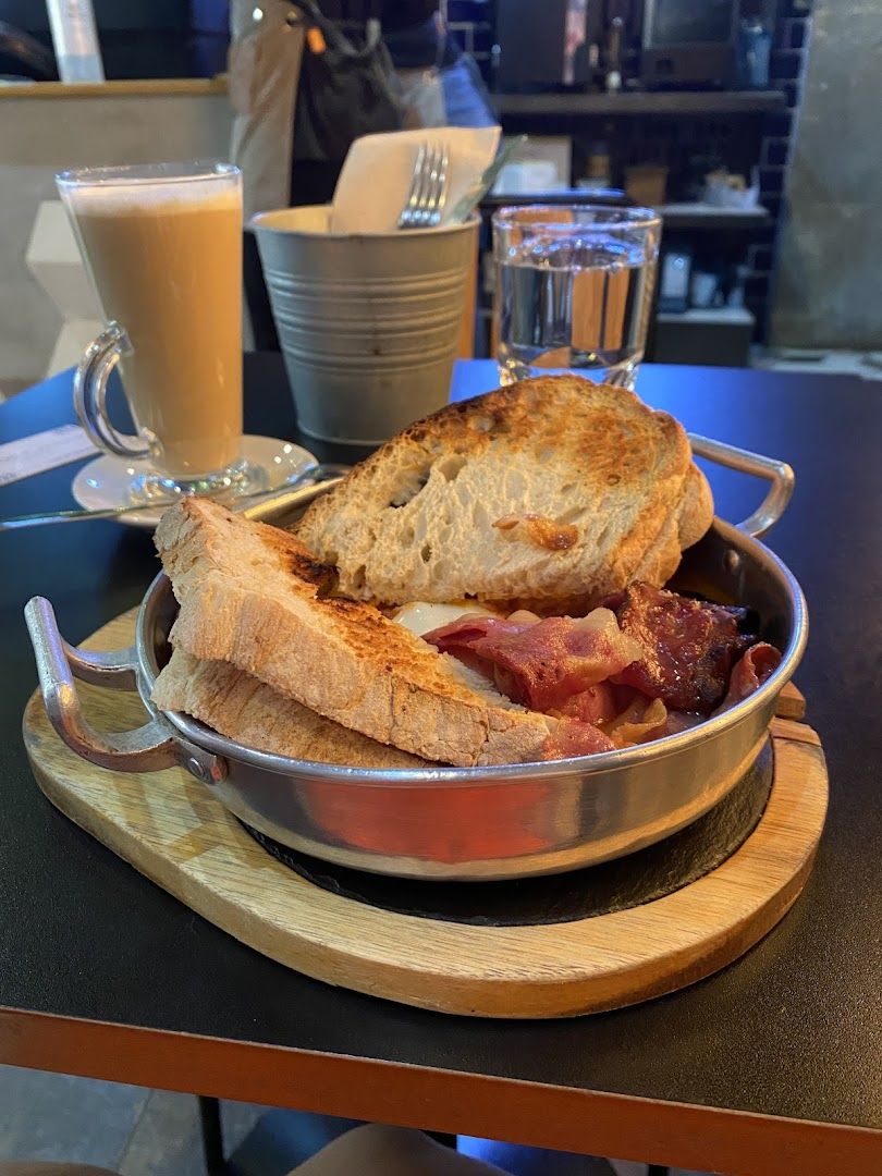 Pastelaria Chelsea — photo 9 of 12