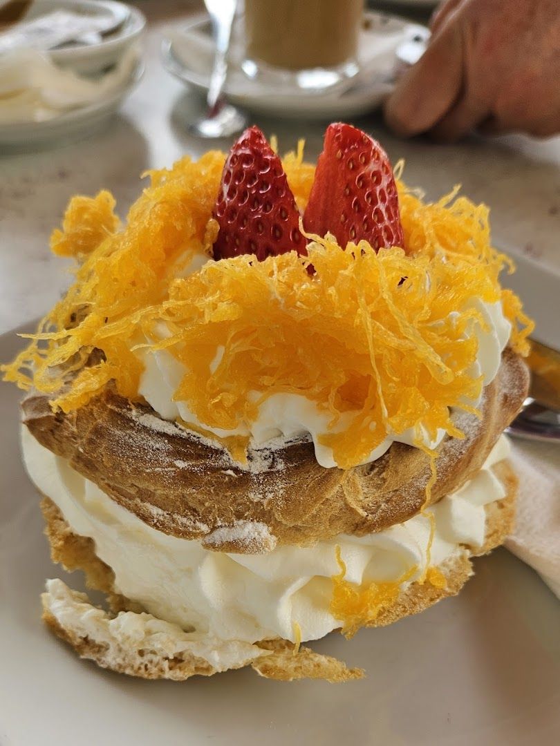 Pastelaria Riviera — photo 12 of 12
