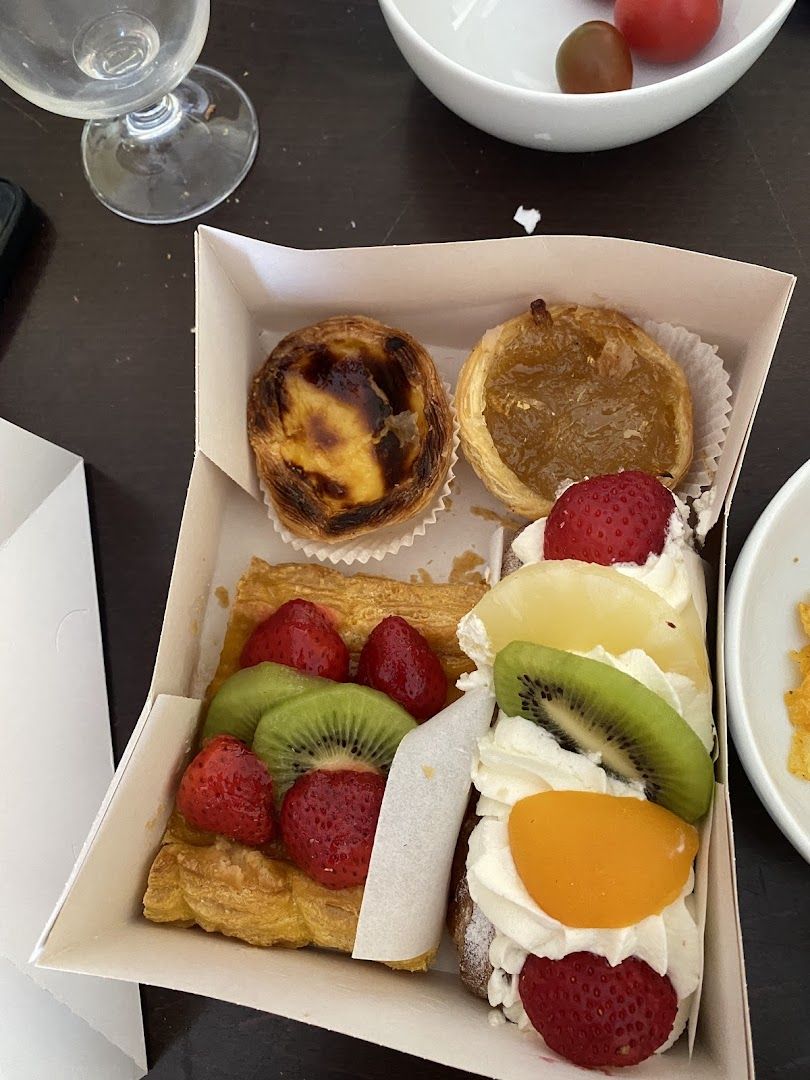 Pastelaria Riviera — photo 3 of 12