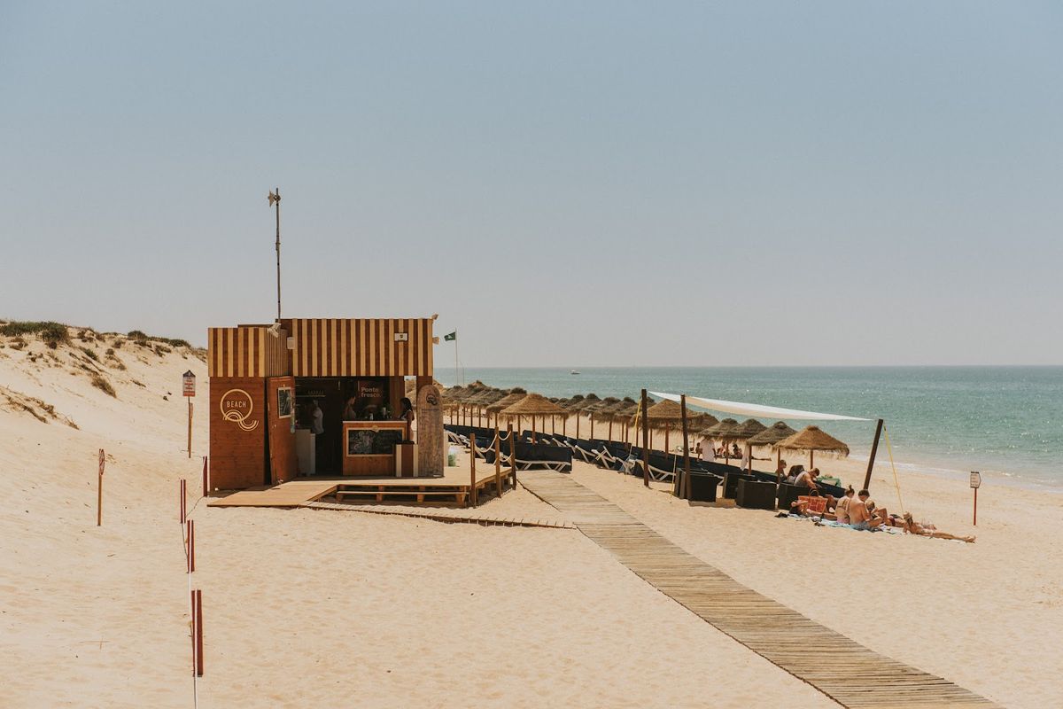 Q Beach — photo 4 of 12