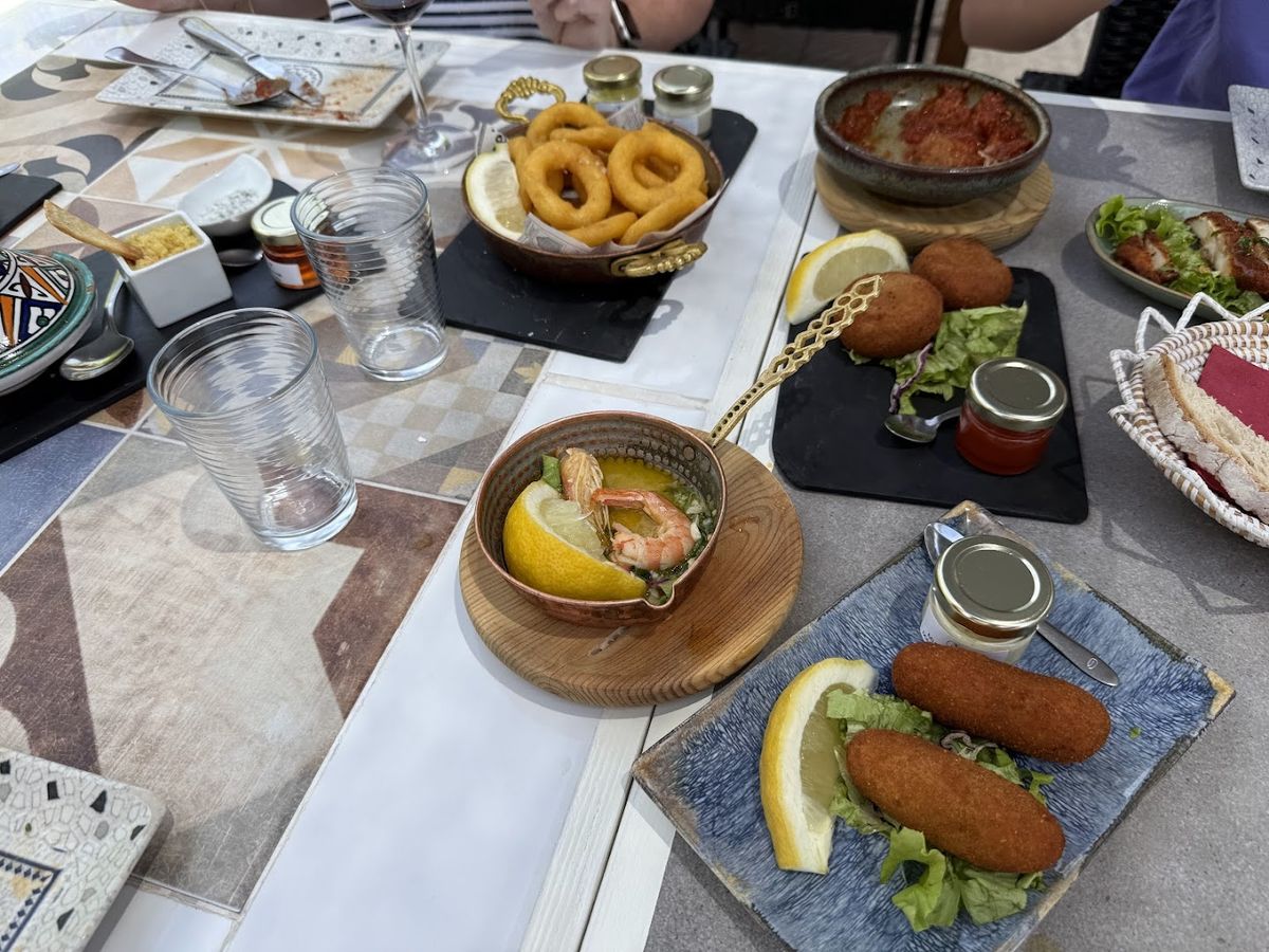 Simply Tapas & Vinho — photo 4 of 12