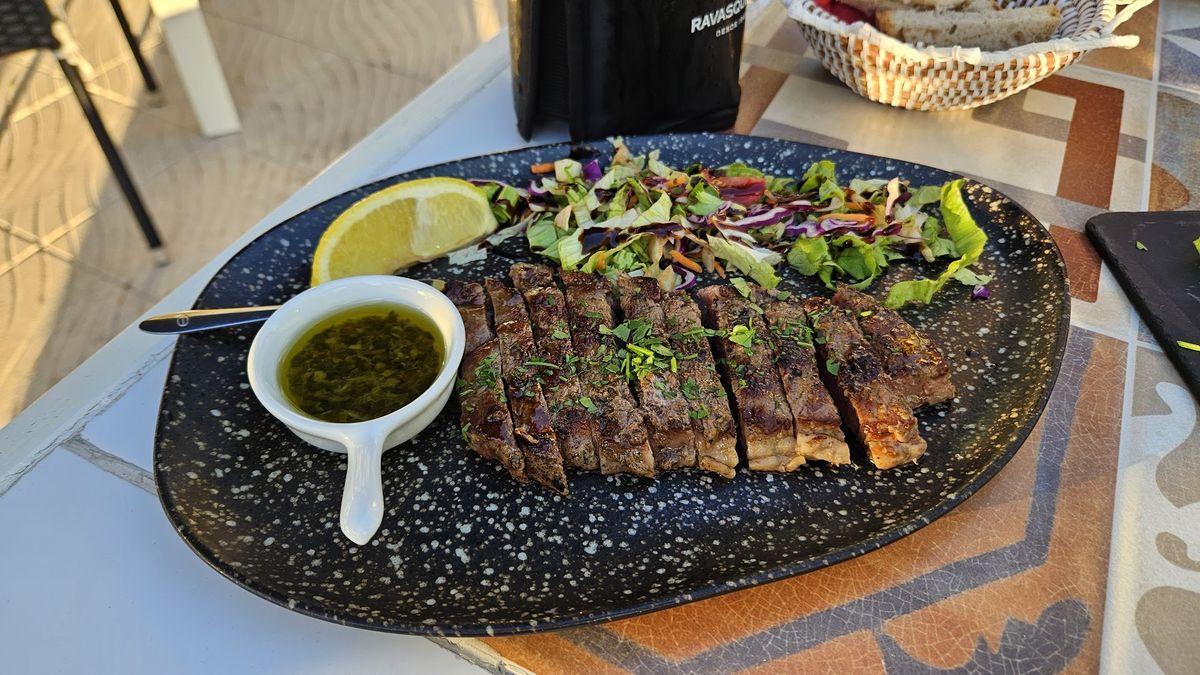 Simply Tapas & Vinho — photo 7 of 12
