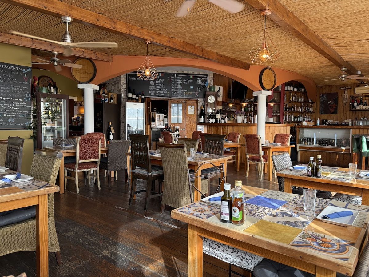 Simply Tapas & Vinho — photo 10 of 12