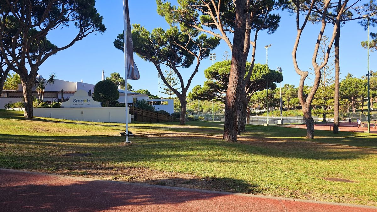 Smash by Vale do Lobo — photo 12 of 12
