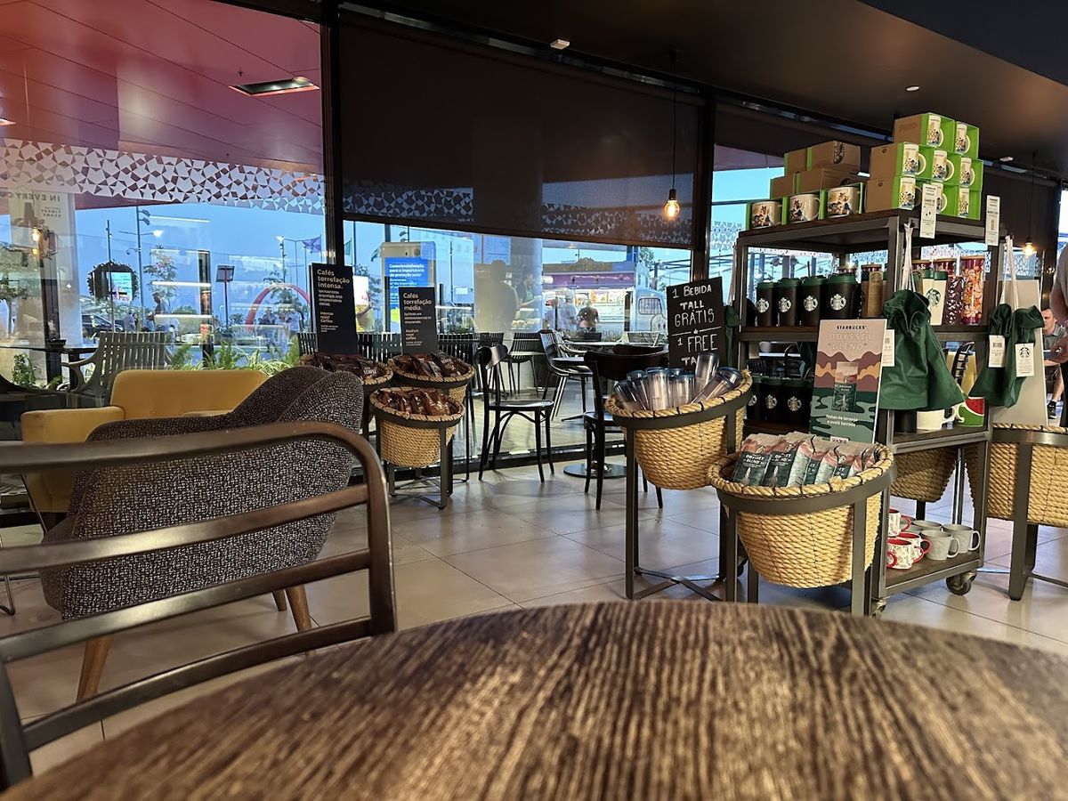 Starbucks Mar Shopping Algarve — photo 9 of 12
