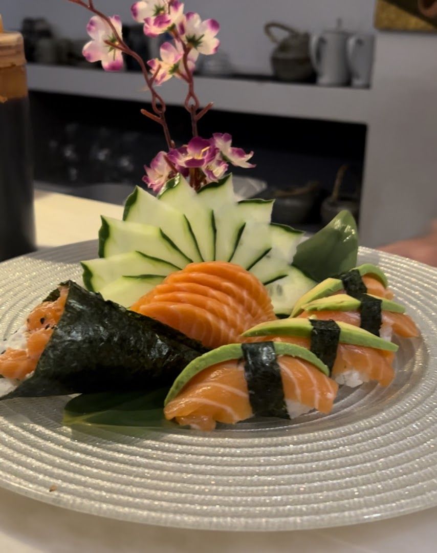 Sushi Mishi — photo 12 of 12