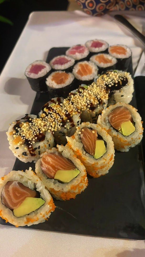 Sushi-ya Fusion — photo 2 of 6