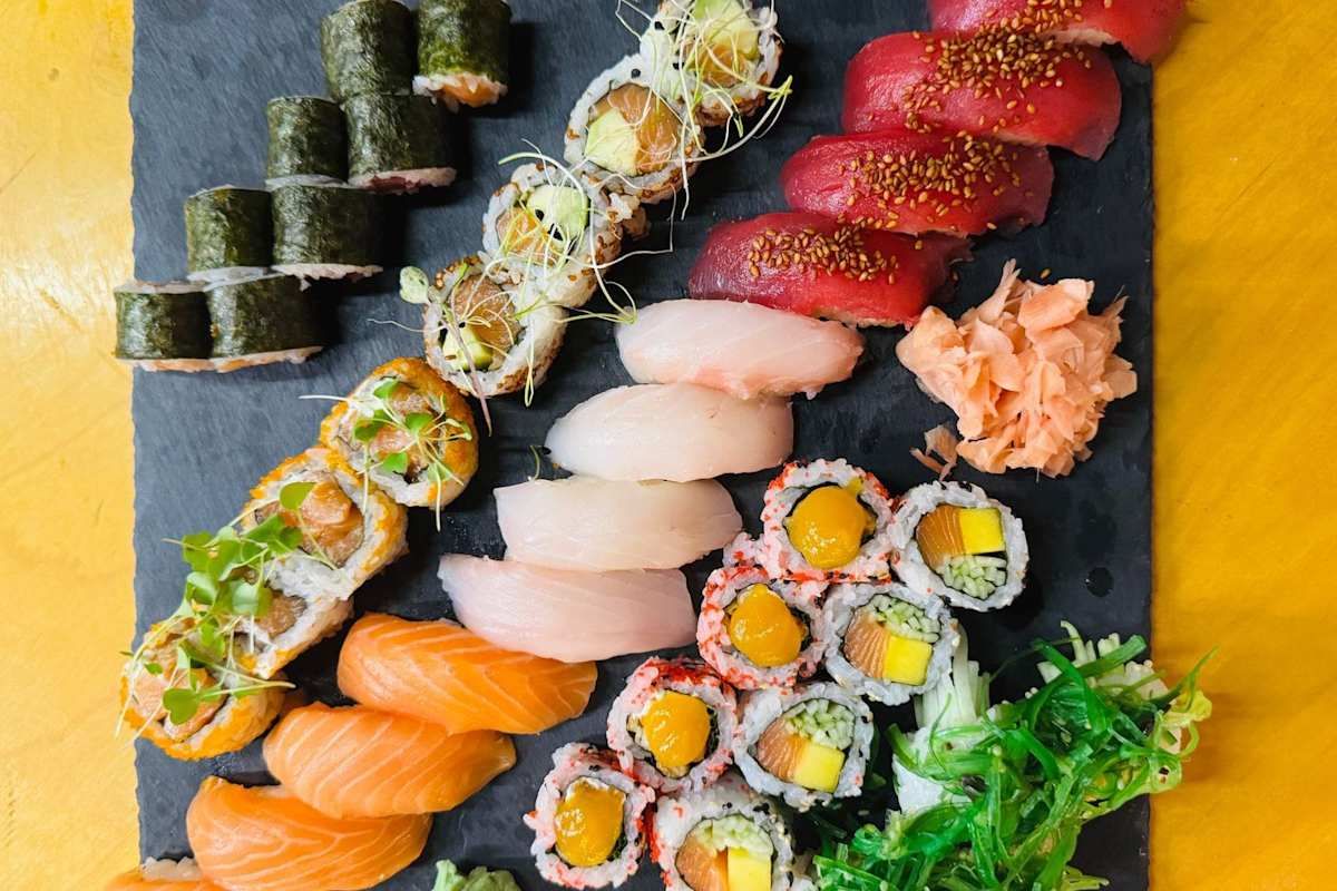 Thai & Maki — photo 3 of 5