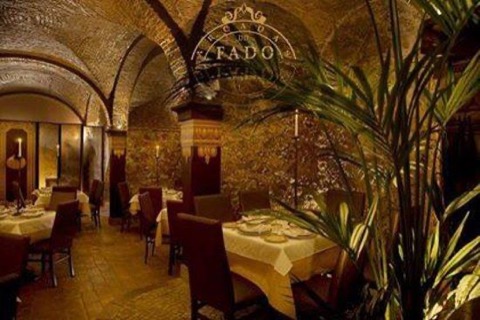Vaults Restaurant — International · Almancil · €€